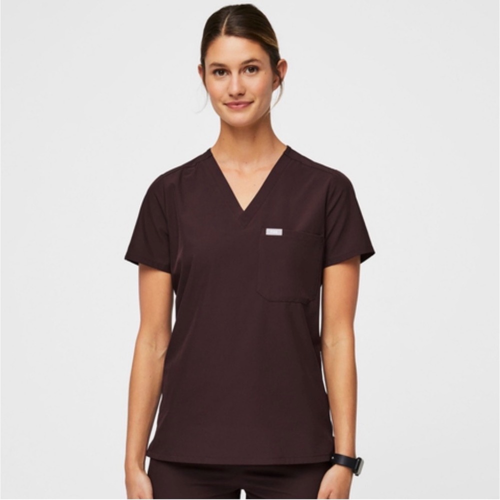 Catarina One-Pocket Scrub Top Brown V-Neck Short Sleeve FW1000 Size Small - Picture 4 of 10